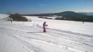 Anna Thelen bei ihrem ersten Skatingrennen in Daun/Waldkönigen am 7.2.2015